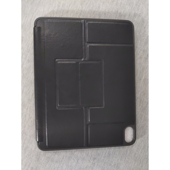 🎉 3/$20 👯‍♀️Host Pick⚡️iPad Pro 11” 2018 Generation Tablet Case - Picture 3 of 8